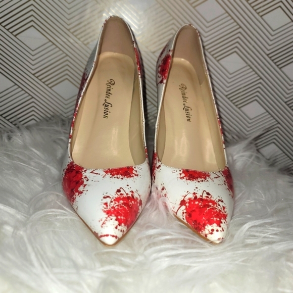 White heels red splatter print - Picture 3 of 7